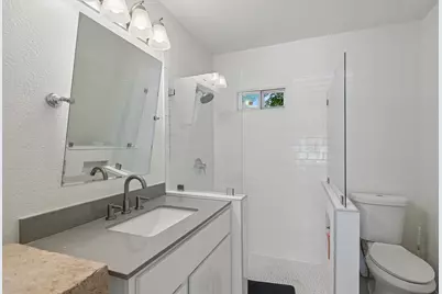 517 Norwood Drive, Hurst, TX 76053 - Photo 19
