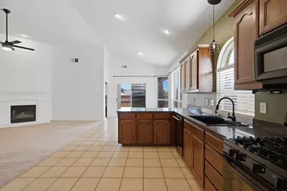 10013 Bull Run, Fort Worth, TX 76177 - Photo 7