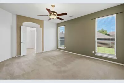 10013 Bull Run, Fort Worth, TX 76177 - Photo 9