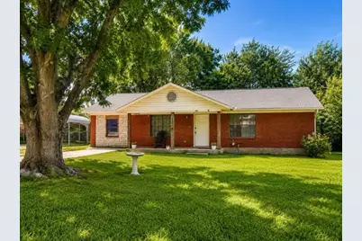 444 W Hobbs Street, Boyd, TX 76023 - Photo 3