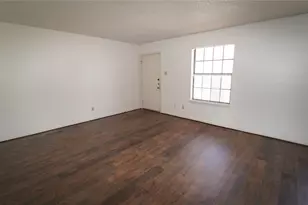 511 W Oak St, Weatherford, TX 76086 - Photo 3