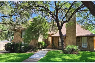 2001 Birchwood Lane, Grand Prairie, TX 75050 - Photo 1