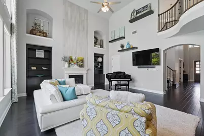 6325 Via Italia Drive, Flower Mound, TX 75077 - Photo 7