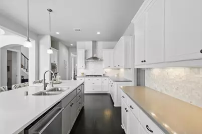 6325 Via Italia Drive, Flower Mound, TX 75077 - Photo 11
