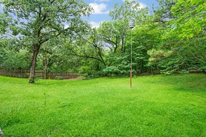 1021 S Fairbanks Avenue, Denison, TX 75020 - Photo 33