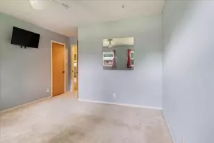 1021 S Fairbanks Ave, Denison, TX 75020 - Photo 17
