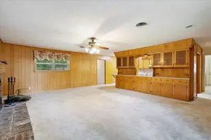 1021 S Fairbanks Ave, Denison, TX 75020 - Photo 7