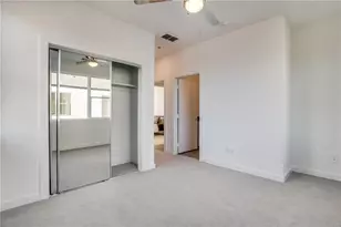 427 W 10th St, Dallas, TX 75208 - Photo 13