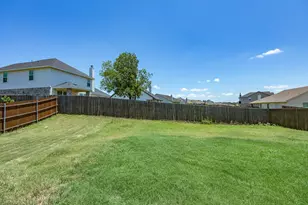 812 Taliaferro Trl, Springtown, TX 76082 - Photo 31