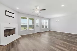 812 Taliaferro Trl, Springtown, TX 76082 - Photo 7
