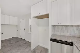 405 Easton Rd, Dallas, TX 75218 - Photo 17