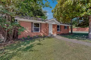 405 Easton Rd, Dallas, TX 75218 - Photo 5
