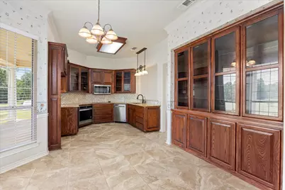 900 Hickey Court, Granbury, TX 76049 - Photo 7