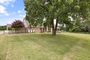 900 Hickey Ct, Granbury, TX 76049 - Photo 29