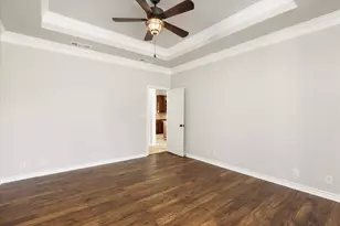 900 Hickey Ct, Granbury, TX 76049 - Photo 13