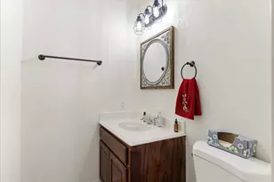 900 Hickey Ct, Granbury, TX 76049 - Photo 11