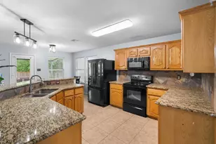 921 Zoe St, Royse City, TX 75189 - Photo 13