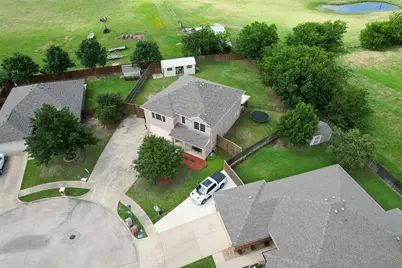 921 Zoe Street, Royse City, TX 75189 - Photo 3
