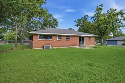 901 Maple Street, Howe, TX 75459 - Photo 27