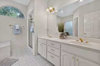 5424 Emerald Park Boulevard, Arlington, TX 76017 - Photo 19