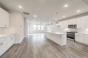 9709 Thorncrown Ln, Fort Worth, TX 76179 - Photo 7
