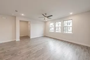 9709 Thorncrown Ln, Fort Worth, TX 76179 - Photo 13