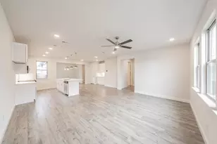 9709 Thorncrown Ln, Fort Worth, TX 76179 - Photo 11