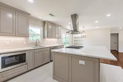 5700 Tracyne Drive, Westworth Village, TX 76114 - Photo 9