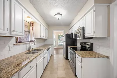2029 Falcon Ridge Drive #A, Carrollton, TX 75010 - Photo 9