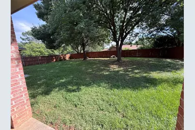 5700 Cherrywood Lane, Arlington, TX 76016 - Photo 19