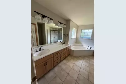 5700 Cherrywood Lane, Arlington, TX 76016 - Photo 11