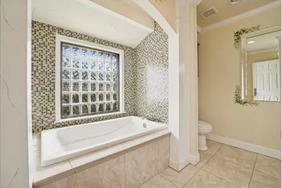 604 S Hampton Road, Oak Leaf, TX 75154 - Photo 19
