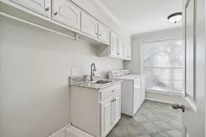 604 S Hampton Road, Oak Leaf, TX 75154 - Photo 19
