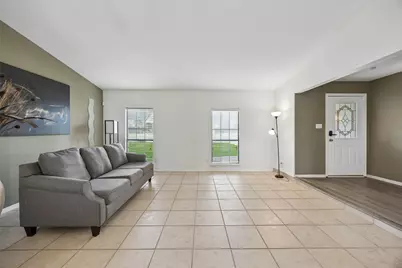 3004 Yorkshire Court, Flower Mound, TX 75028 - Photo 5