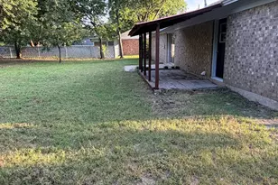 421 Smith Ave, Everman, TX 76140 - Photo 31