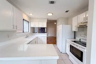 6806 Fire Hill Dr, Fort Worth, TX 76137 - Photo 9