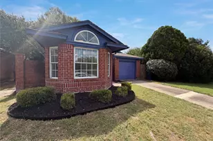 6806 Fire Hill Dr, Fort Worth, TX 76137 - Photo 3