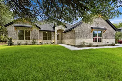 9814 Bringier Court, Granbury, TX 76049 - Photo 5