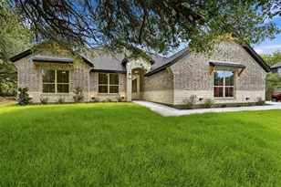 9814 Bringier Ct, Granbury, TX 76049 - Photo 5