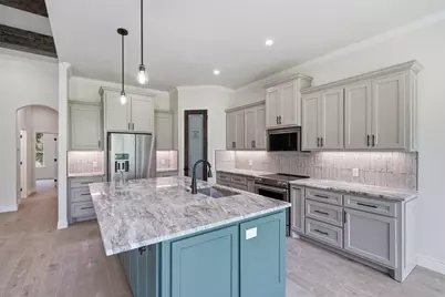 9814 Bringier Court, Granbury, TX 76049 - Photo 17
