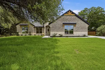 9814 Bringier Court, Granbury, TX 76049 - Photo 3