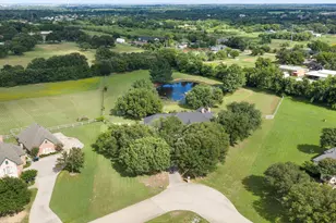 6400 Oak Hollow Dr, Burleson, TX 76028 - Photo 35