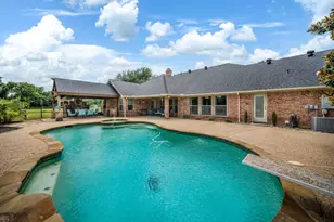 6400 Oak Hollow Dr, Burleson, TX 76028 - Photo 29