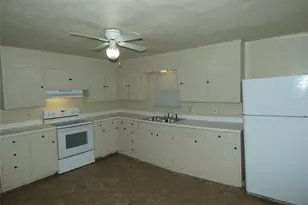209 Hunt St, Clyde, TX 79510 - Photo 5