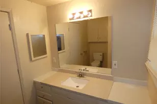 209 Hunt St, Clyde, TX 79510 - Photo 9