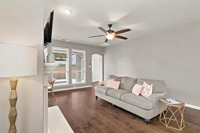 800 Kirby Drive, Lantana, TX 76226 - Photo 9