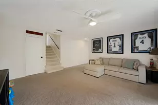 909 Edgecliff Dr, Bedford, TX 76022 - Photo 13