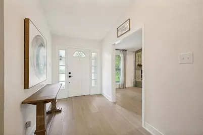 909 Edgecliff Drive, Bedford, TX 76022 - Photo 3