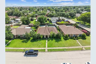 106 E Schreiber Street, Garland, TX 75040 - Photo 25