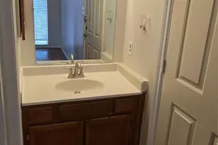 9805 Walnut St, Dallas, TX 75243 - Photo 17